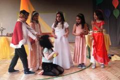 8.-Premiera