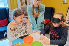 1.-Wycieczka-klasy-3a-Spacer-w-ciemnosci